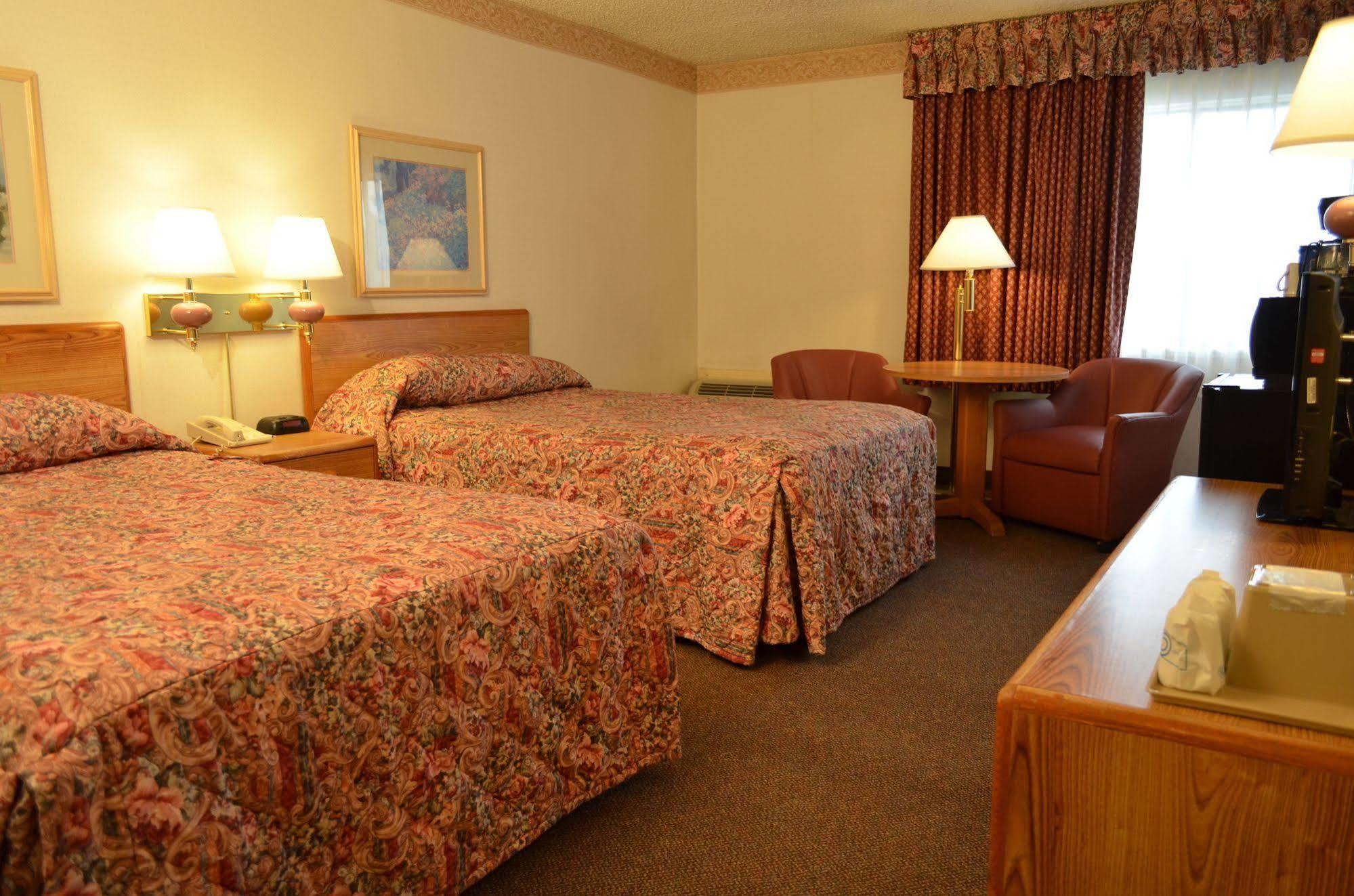 High Desert Inn Elko Buitenkant foto